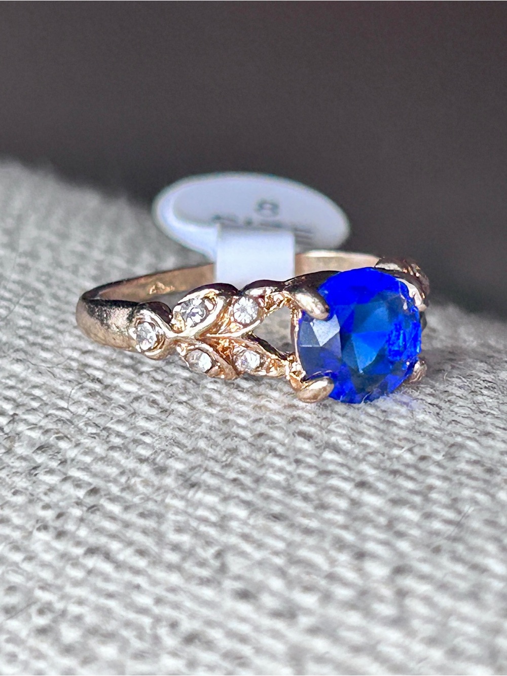 Blue Sapphire-Style Gold Ring with Accent Stones - size 8
